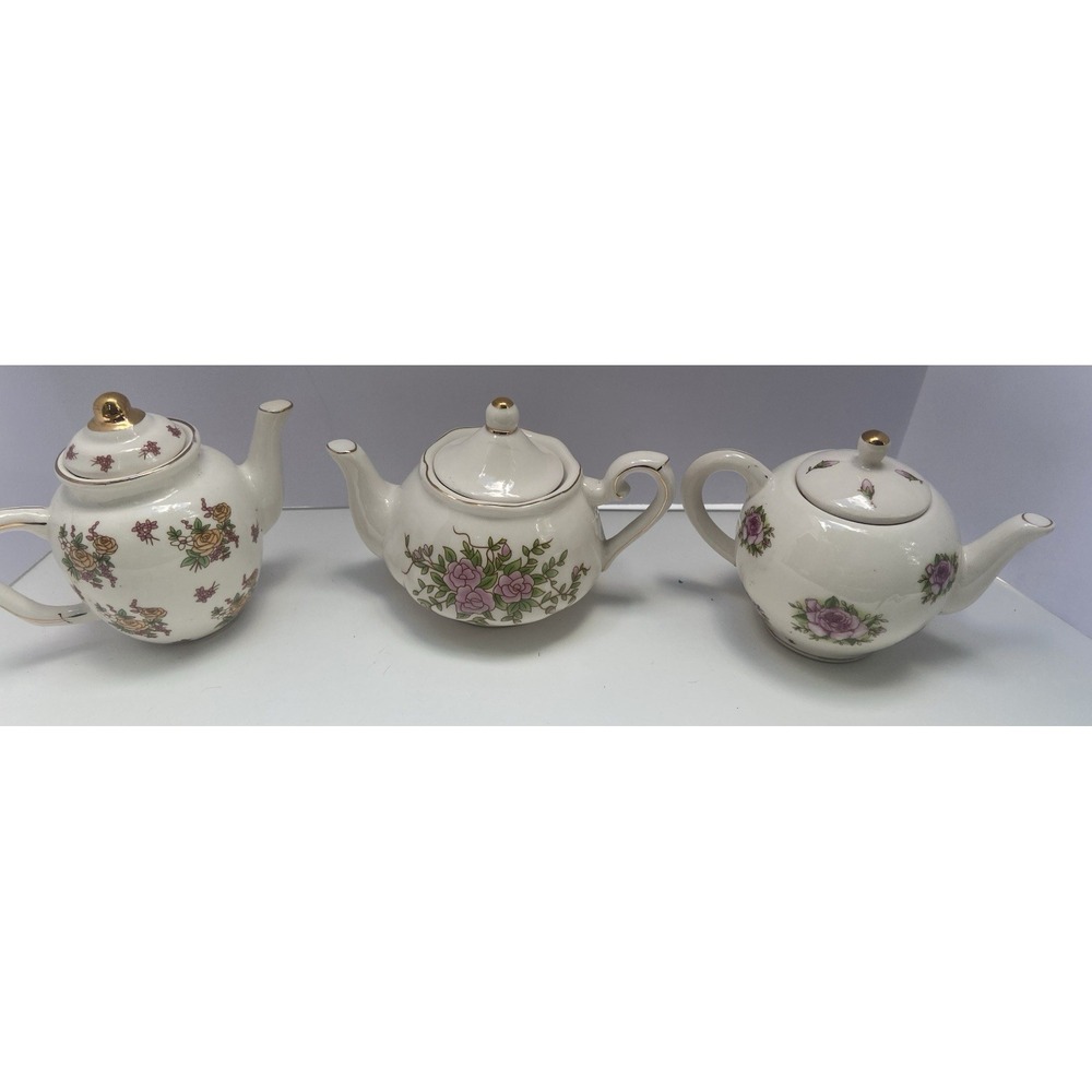 Vintage Decorative Porcelain Teapots Floral Pattern 3PCS